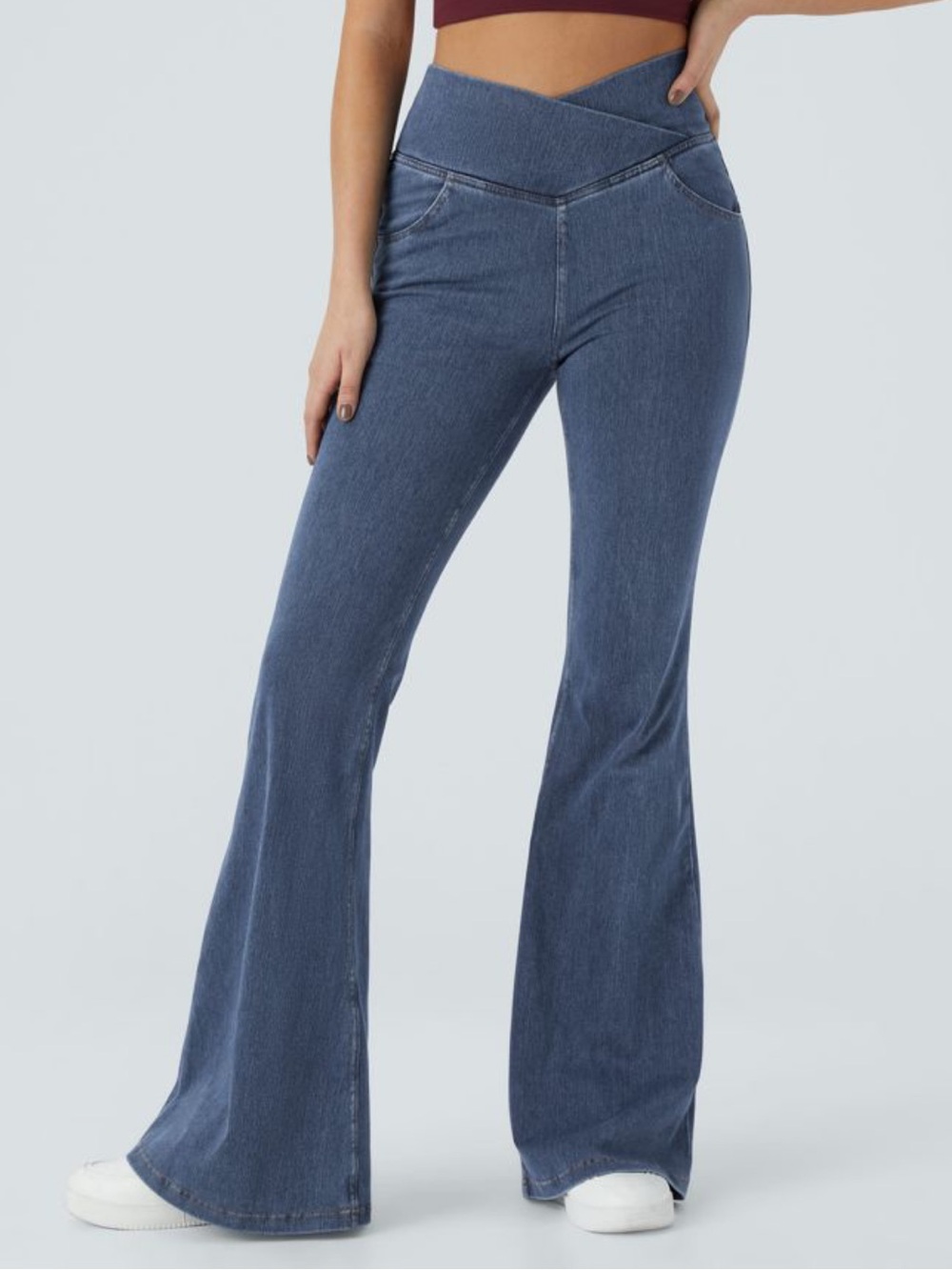 HALARA Flex High Waisted Crossover Flare Jeans Size Medium Petite